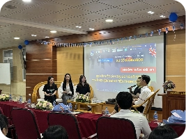 Seminar at Hanoi Law University