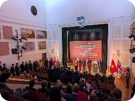 Mr. Terence attends a meeting with General Secretary To Lam in the UK